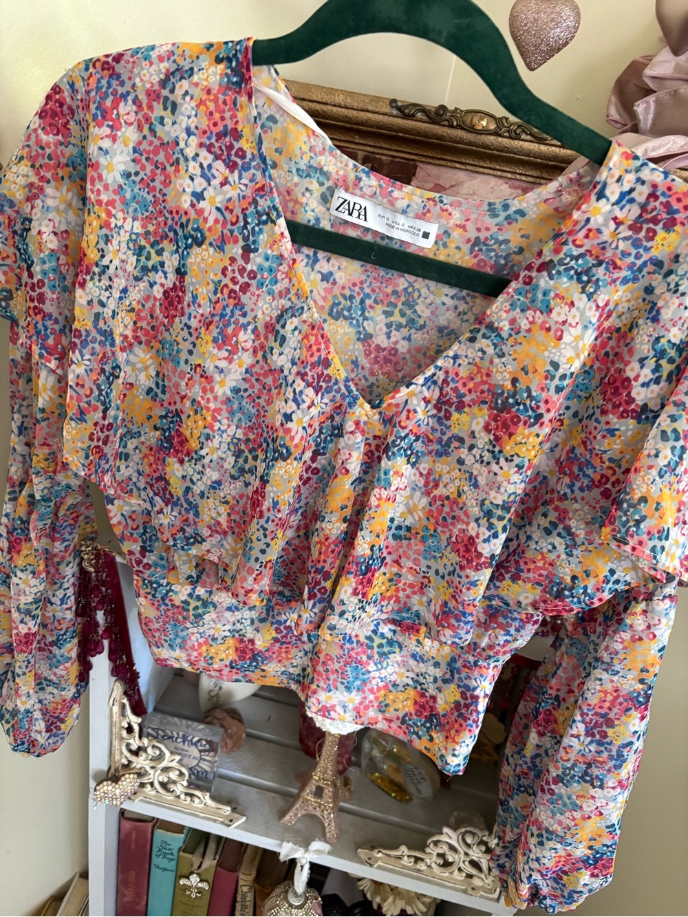 Zara Multicolor Floral V-Neck Blouse